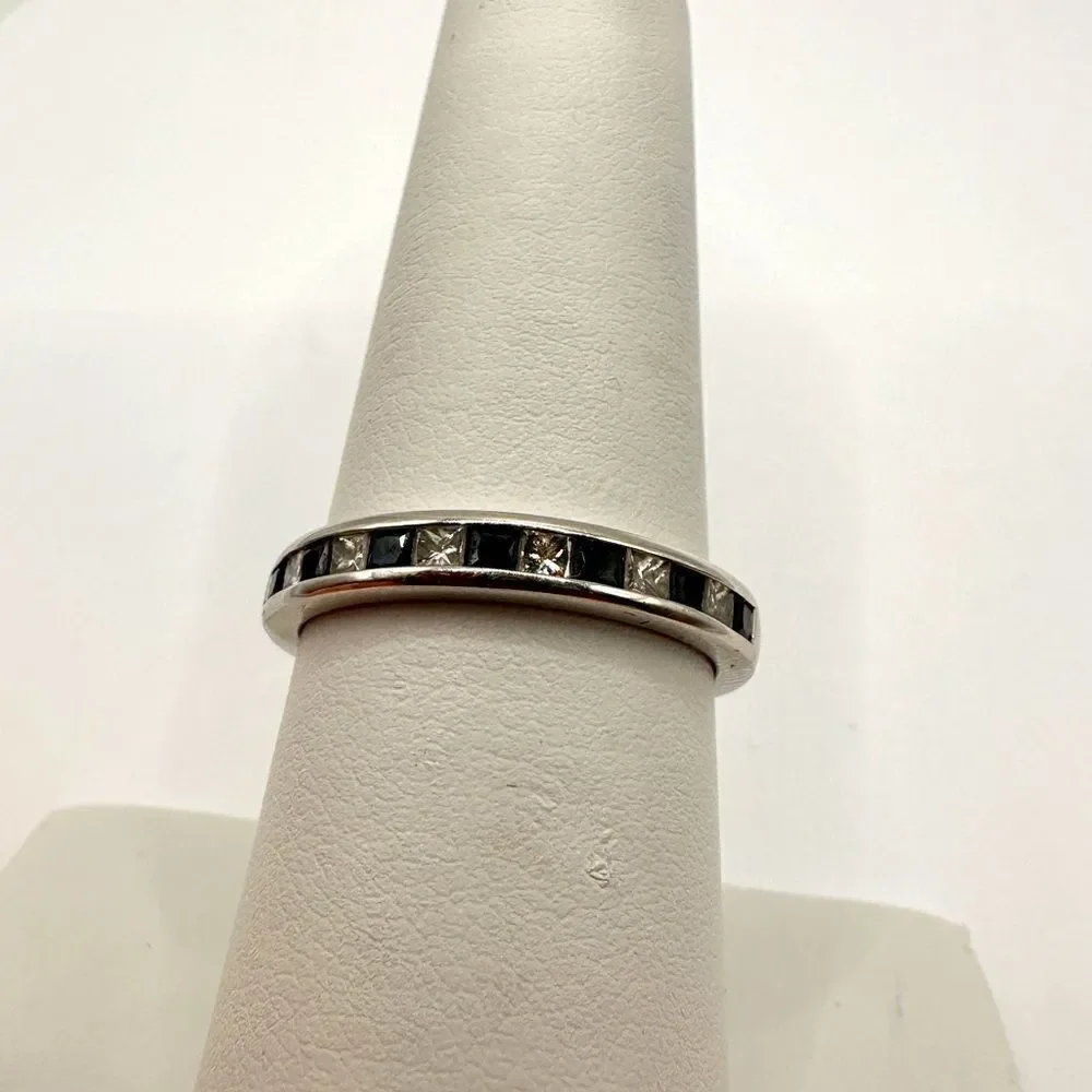NWB Blue Nile diamond, dark blue sapphire‎ channel set, 14k WG ring!